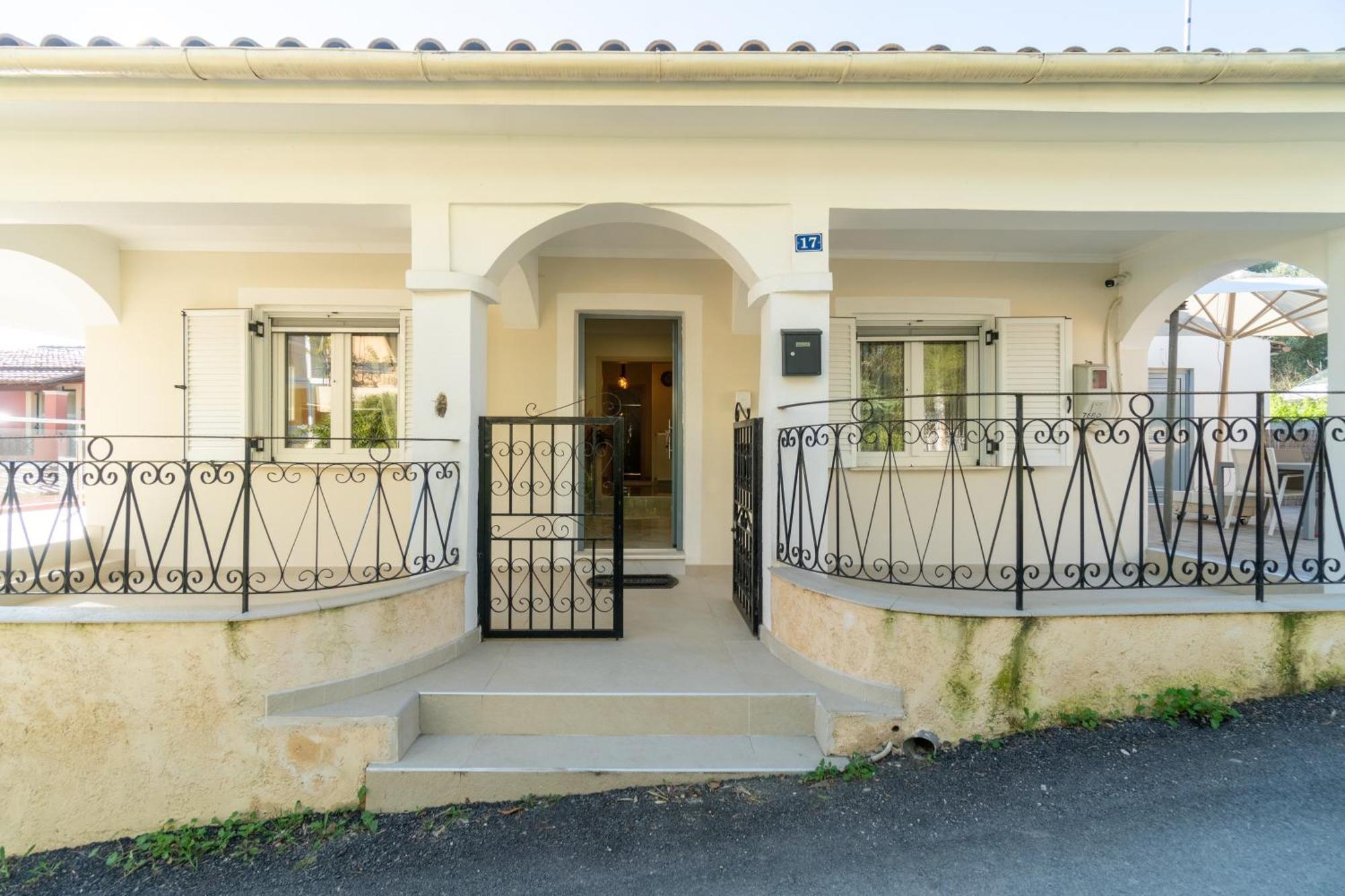 הוילה Alepou Sweet Luxury House מראה חיצוני תמונה