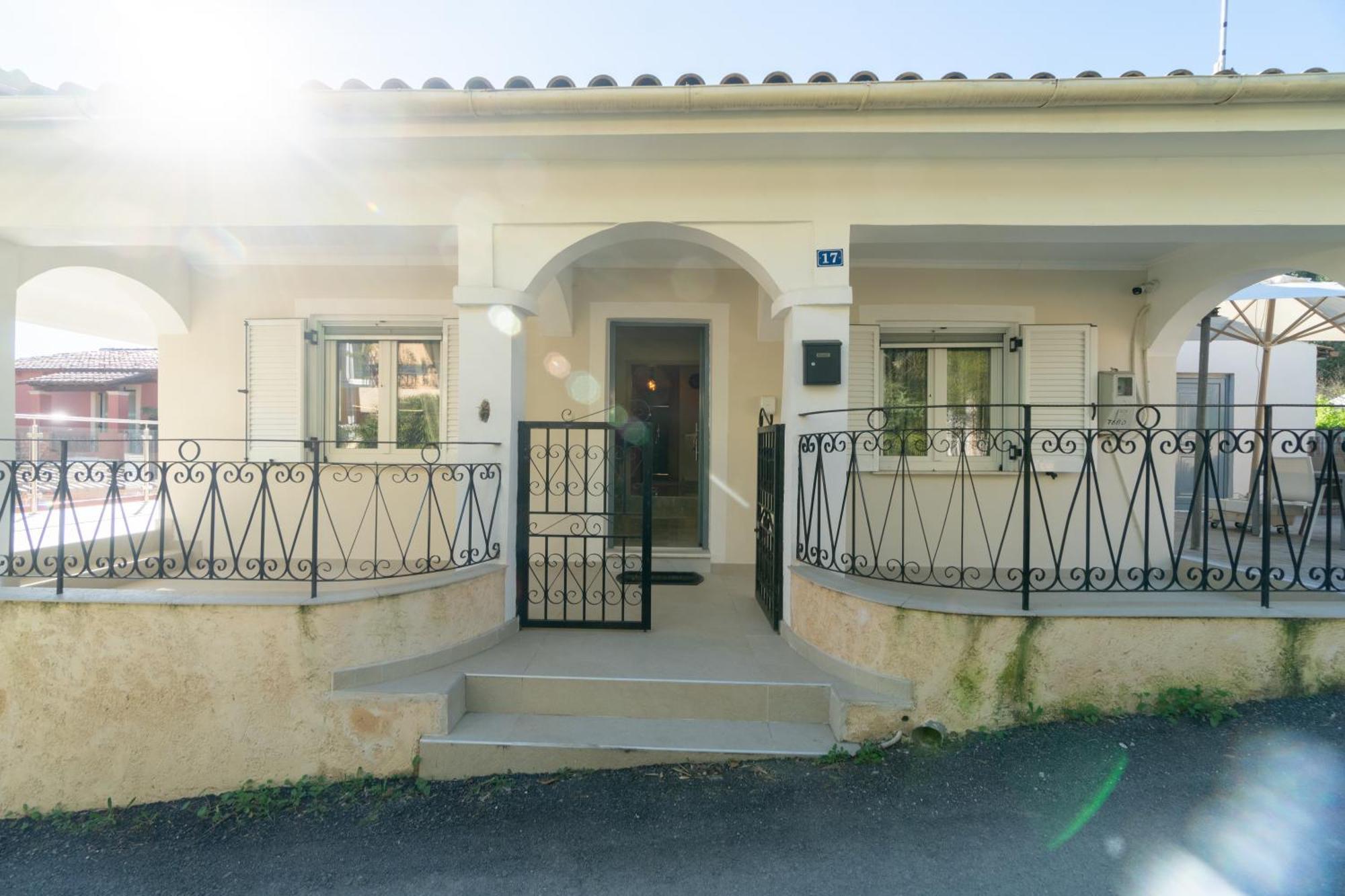 הוילה Alepou Sweet Luxury House מראה חיצוני תמונה